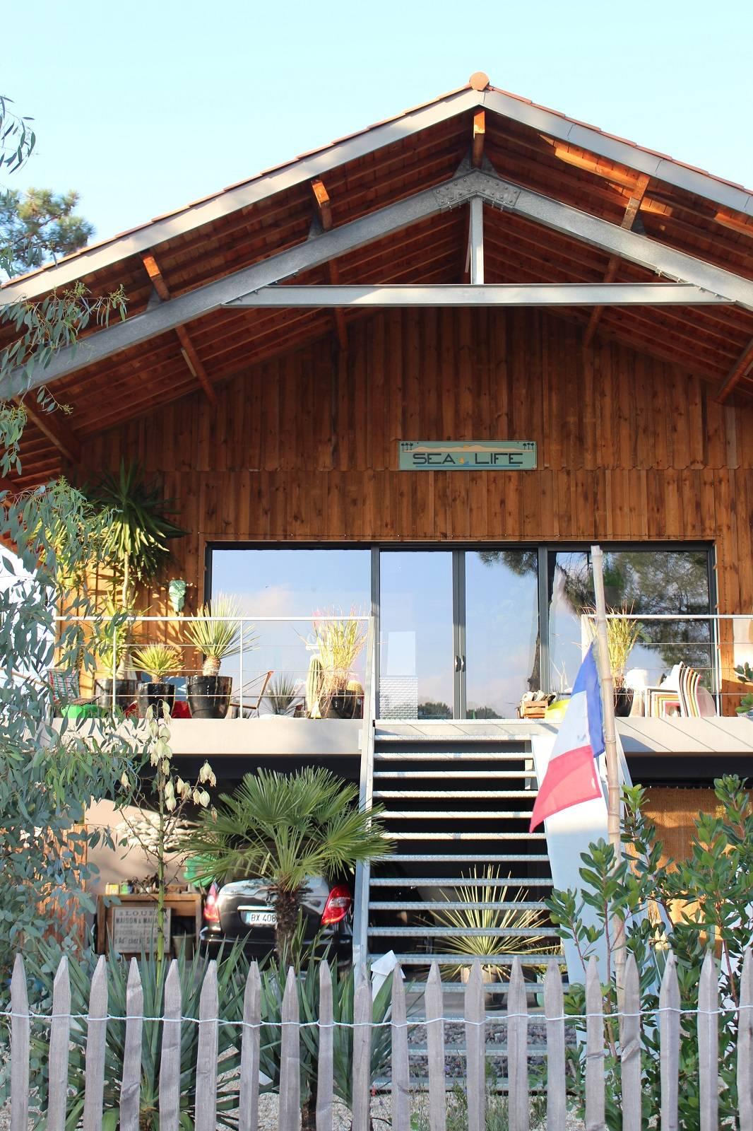 Une villa sur pilotis sur le Bassin d’Arcachon.