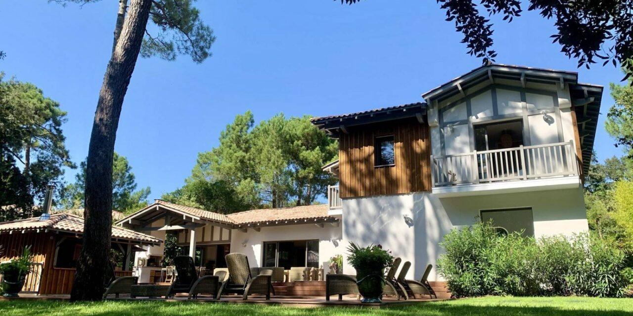villa gaume type basque bassin d'arcachon enduit bardage colombage