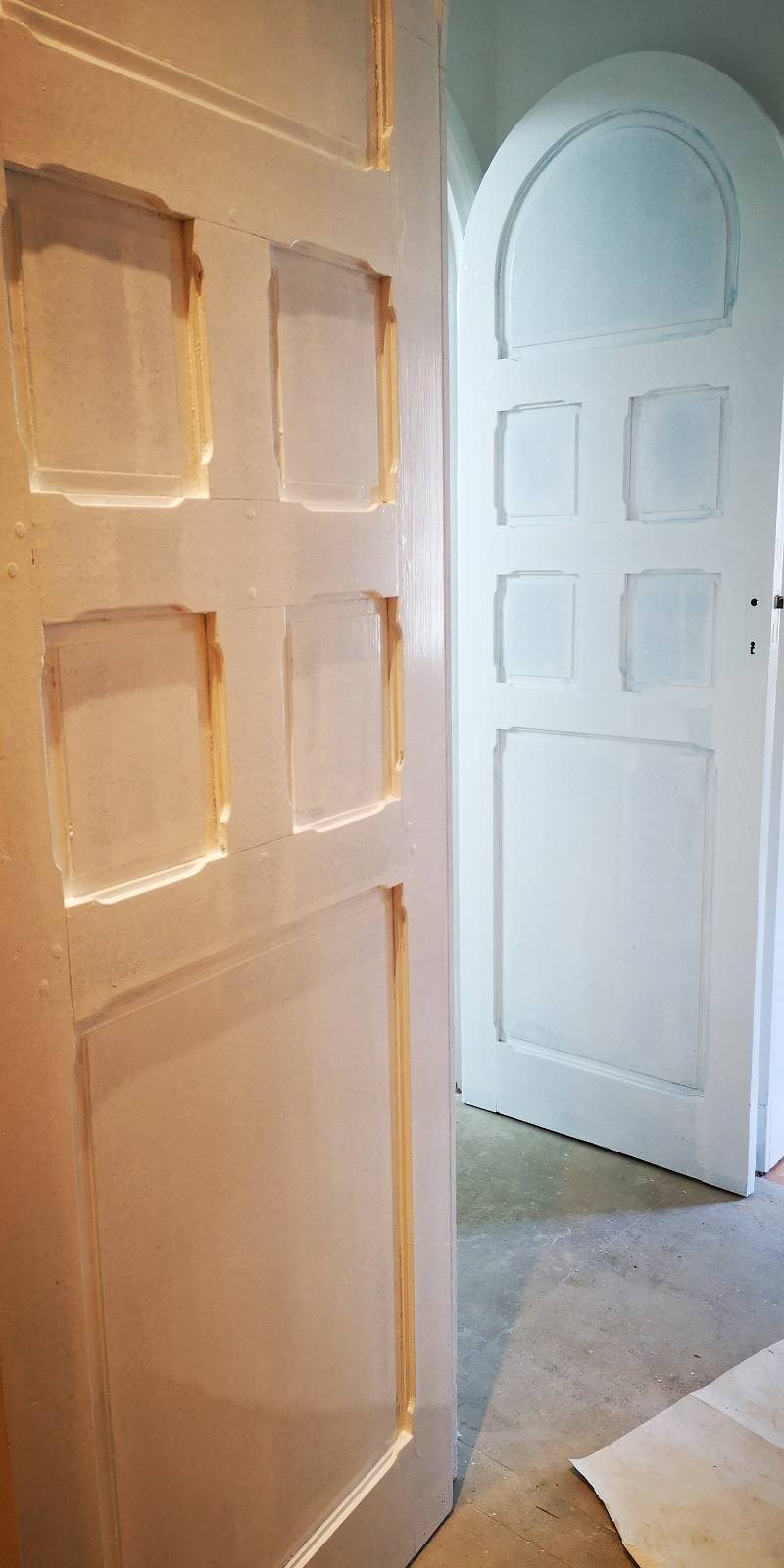 rénovation d'une villa basque traditionnelle par un architecte, restauration des portes cintrées