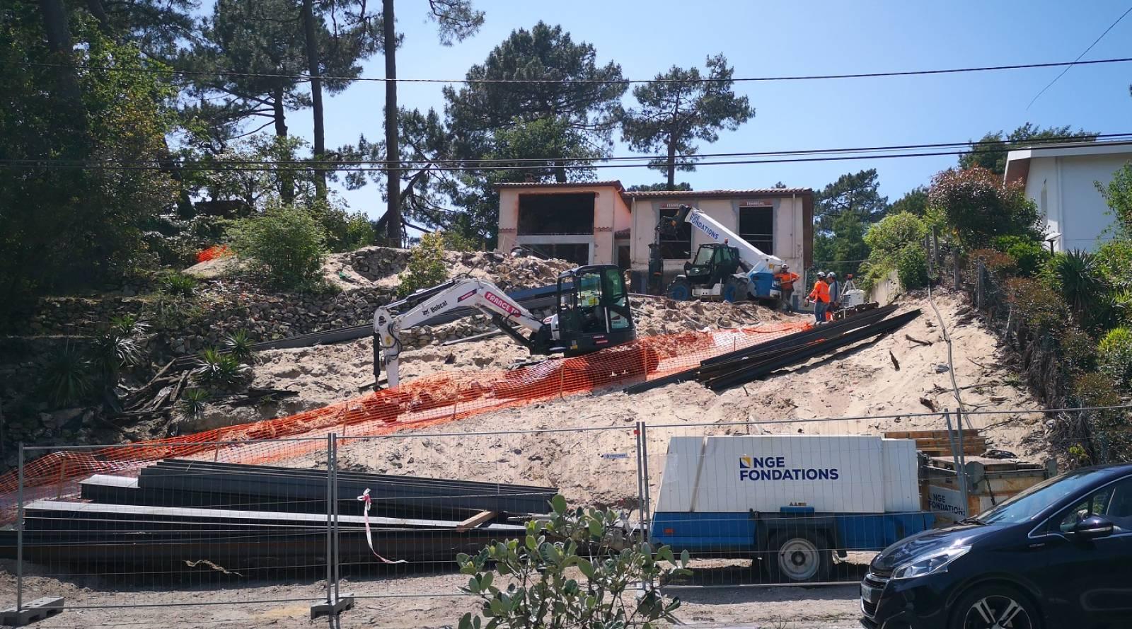 transformation d'une villa sur le bassin d'arcachon par un architecte et maître d'oeuvre, la mise en oeuvre des parois berlinoises